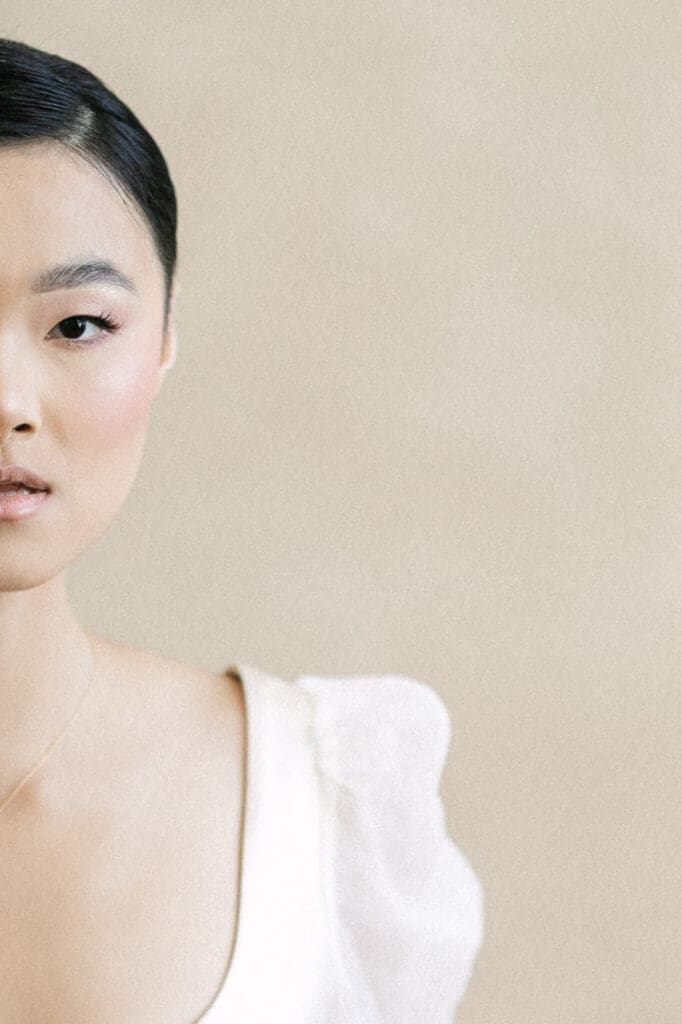 Swan Song : A Bridal Editorial in Chicago